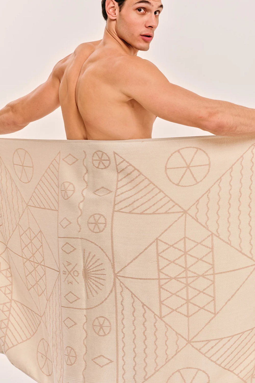 Tinos Greige Feather Beach Towel - Image 3