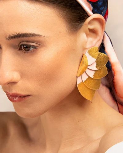 PLUMERIA EARRINGS SOFT PINK