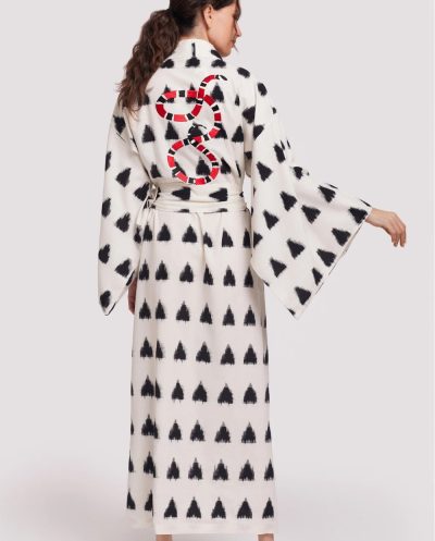 WHITE SAVANNAH KIMONO
